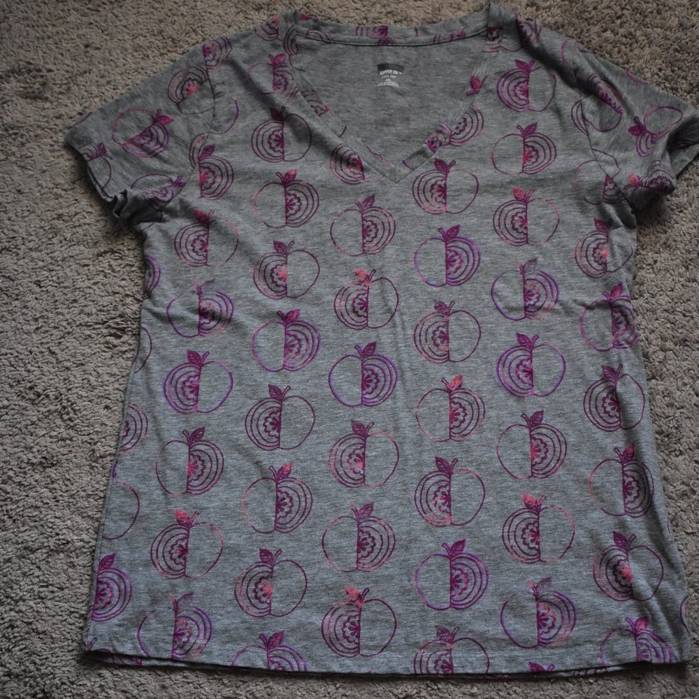 Mossimo Supply Co. Gray with Apples T-shirt
